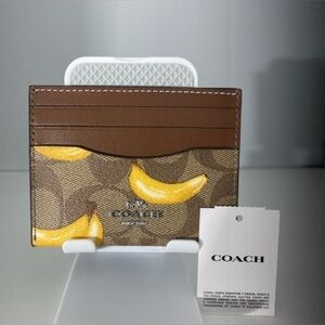 Coach Banana Card holder
